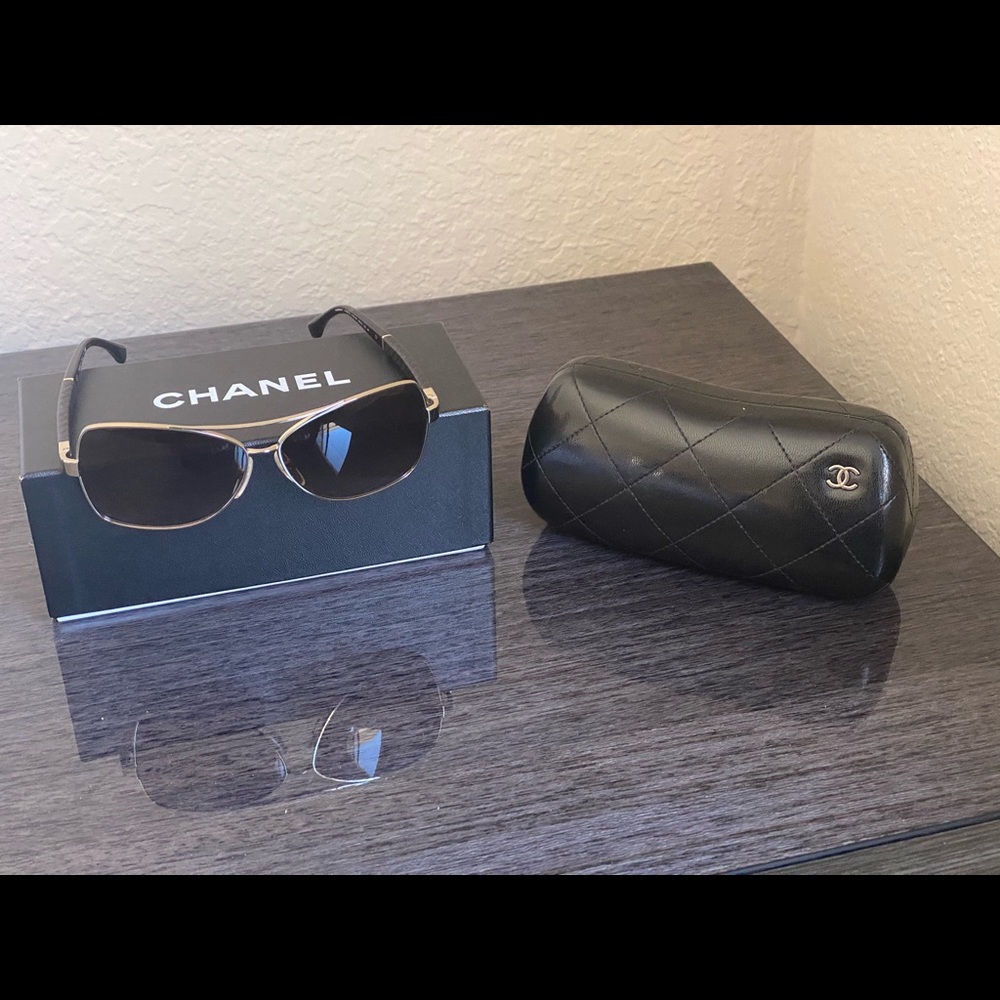 Chanel Gold/Brown Pilot 4195-q C.395/3b Sunglasses